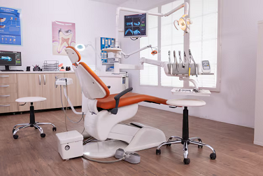 Dr Amit Caplash Dental office